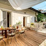 Tanny Boho Housy Na Pesej Zone Apartment
