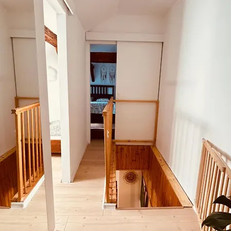 Апартаменты Tanny Boho Housy Na Pesej Zone