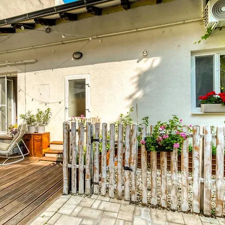 Tanny Boho Housy Na Pešej Zóne S 2 Parkovacími Miestami *