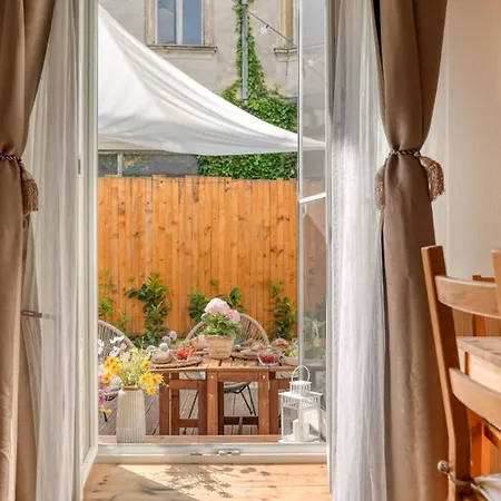 Tanny Boho Housy Na Pešej Zóne S 2 Parkovacími Miestami *