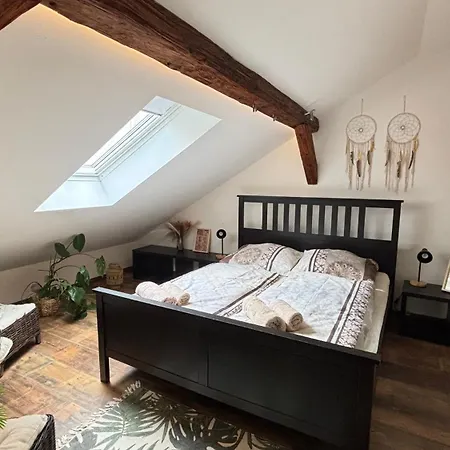 Tanny Boho Housy Na Pesej Zone Appartamento Piest'any