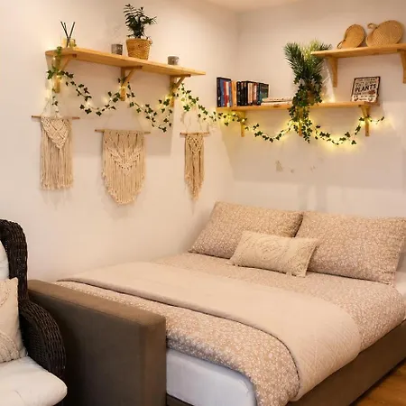 Tanny Boho Housy Na Pesej Zone * Piest'any